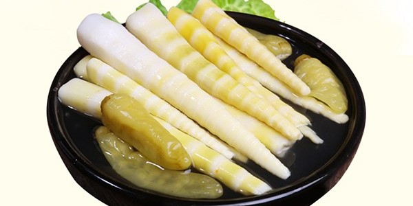 最美四月天，正是休闲食品8868体育笋尖原料采收好时节